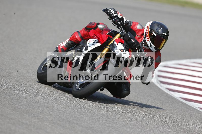 Archiv-2025/49 26.08.2025 Cornu Master School ADR/rot-rouge/67